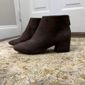 Karl Lagerfeld brown suede booties!